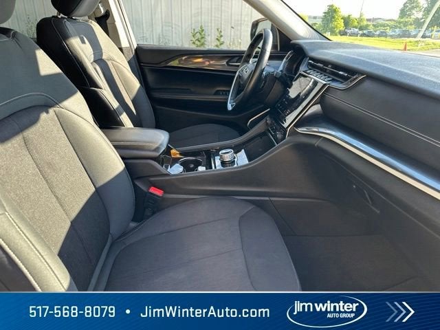 2021 Jeep Grand Cherokee L Laredo 4x4