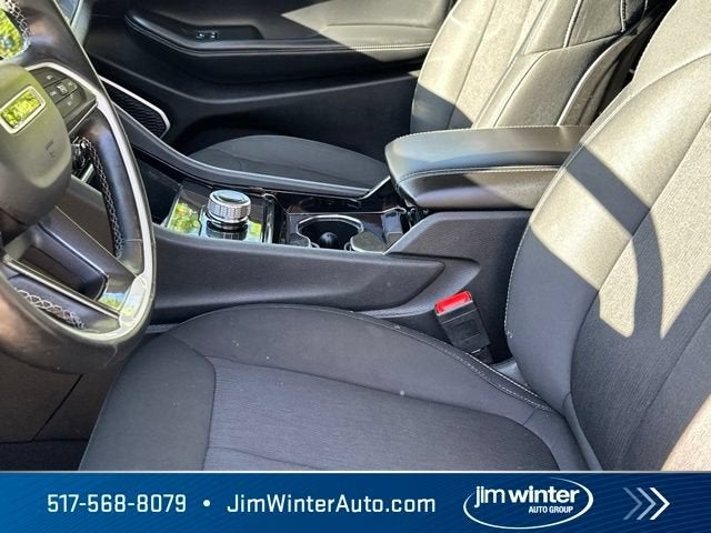 2021 Jeep Grand Cherokee L Laredo 4x4