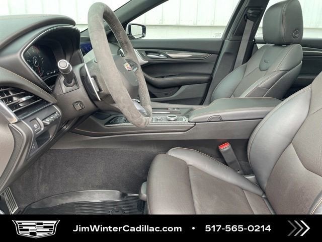 2024 Cadillac CT5 Sport