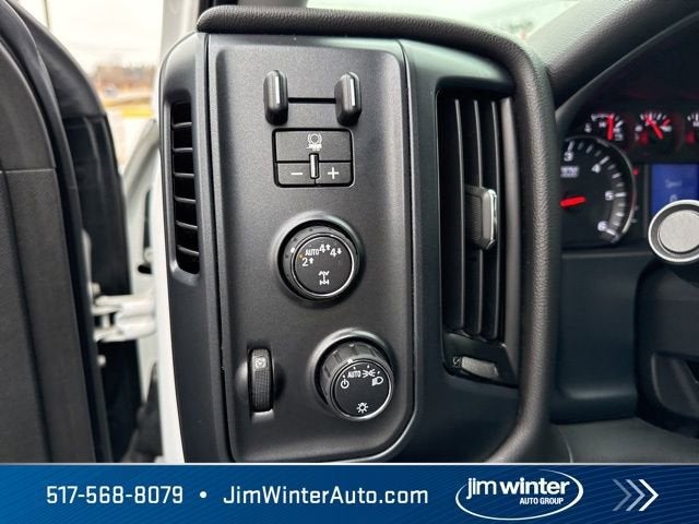 2018 Chevrolet Silverado 1500 Custom