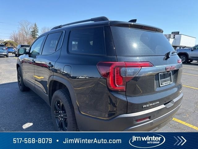 2023 GMC Acadia AT4