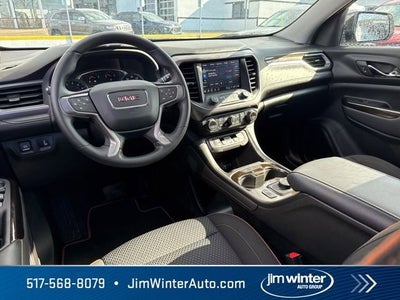 2023 GMC Acadia AT4