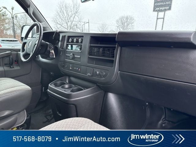 2022 GMC Savana Cargo 2500 Work Van