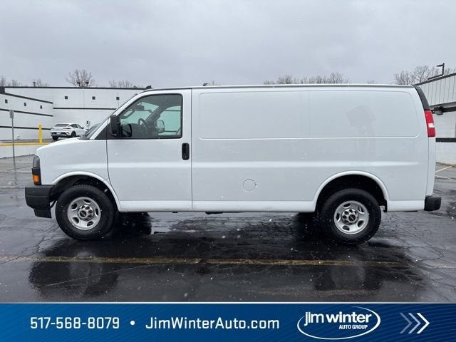 2022 GMC Savana Cargo 2500 Work Van