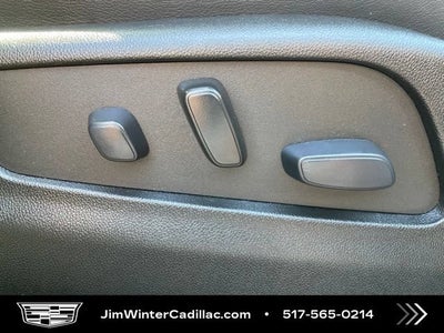 2022 Cadillac XT4 AWD Premium Luxury