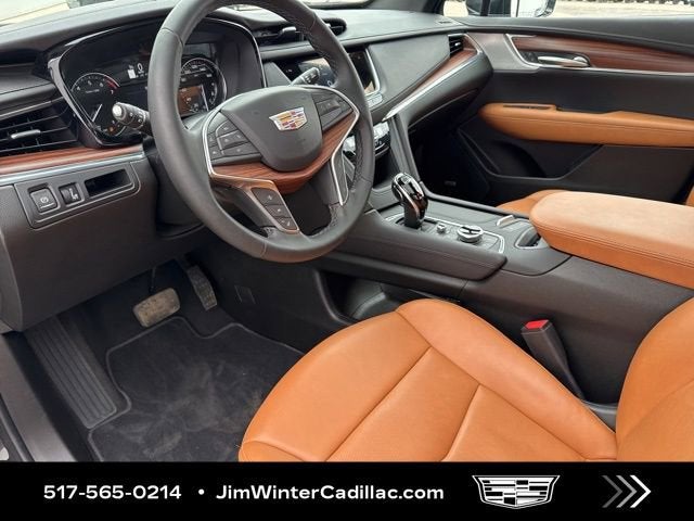 2025 Cadillac XT5 Premium Luxury