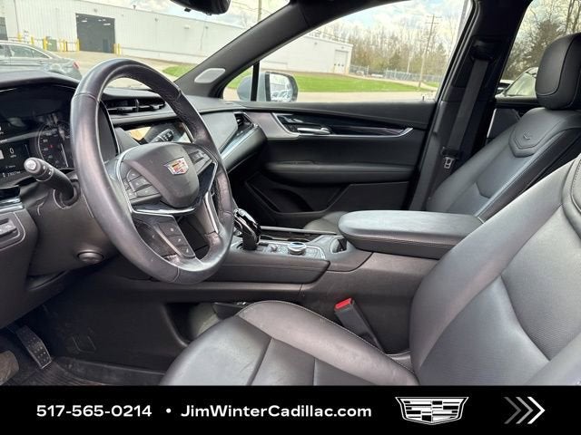 2025 Cadillac XT5 Premium Luxury