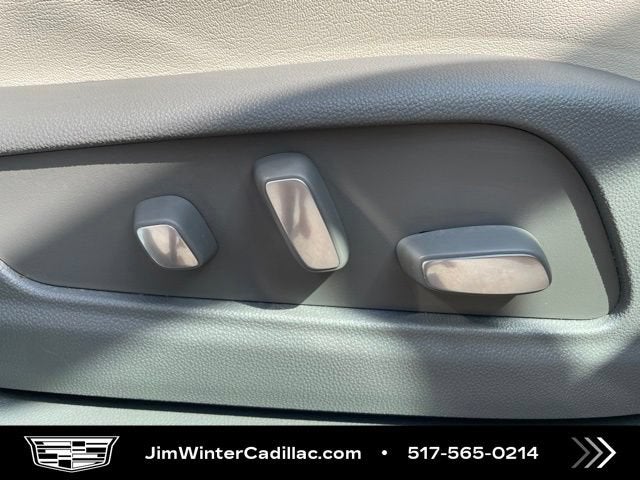 2022 Cadillac XT5 AWD Premium Luxury