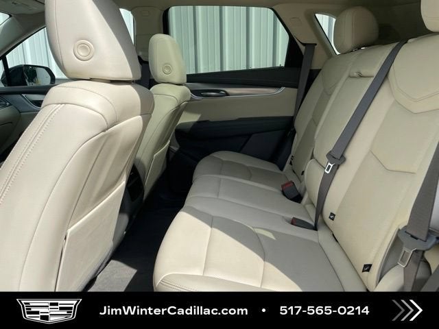 2022 Cadillac XT5 AWD Premium Luxury
