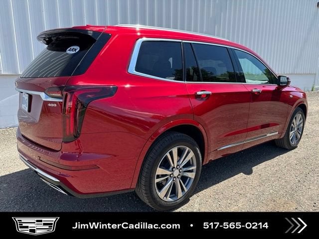 2025 Cadillac XT6 Premium Luxury