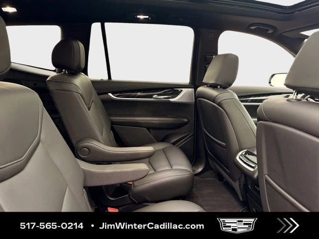 2025 Cadillac XT6 Premium Luxury