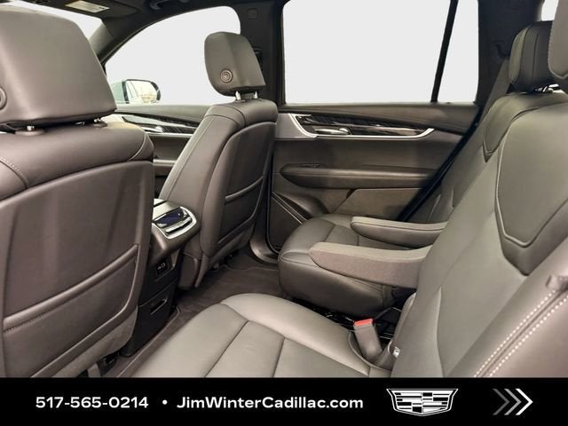 2025 Cadillac XT6 Premium Luxury