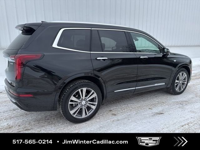 2025 Cadillac XT6 Premium Luxury