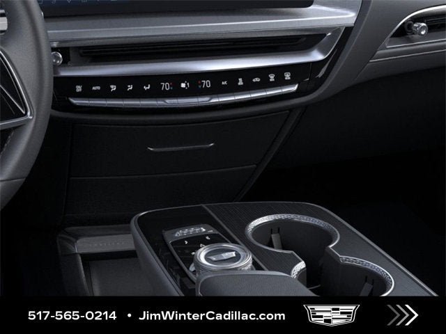 2025 Cadillac LYRIQ Luxury 1