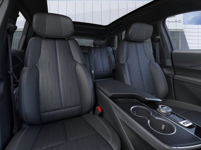 2025 Cadillac LYRIQ Luxury 1