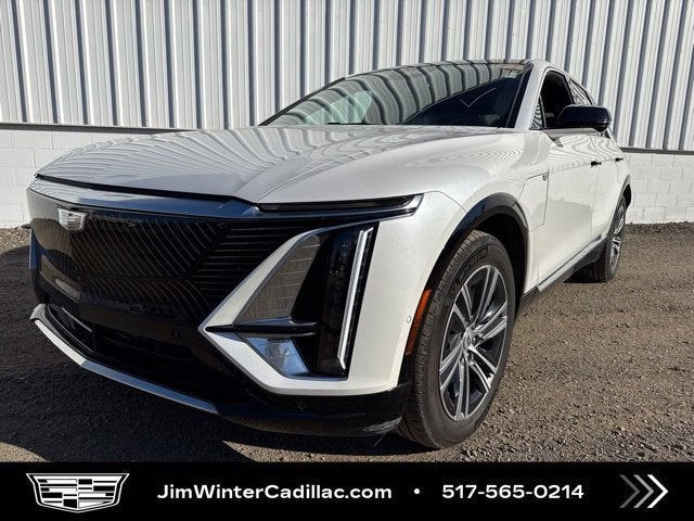 2024 Cadillac LYRIQ Luxury 1