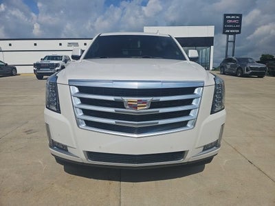 2016 Cadillac Escalade Luxury Collection