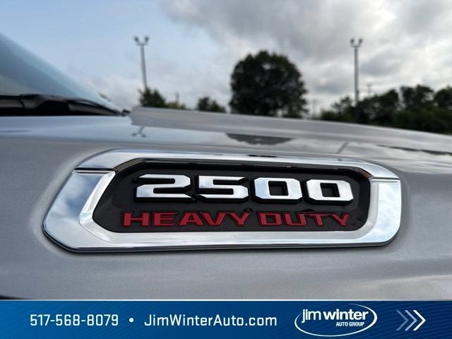 2021 RAM 2500 Tradesman Crew Cab 4x4 6'4" Box