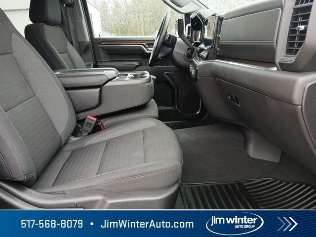 2025 Chevrolet Silverado 1500 LT (2FL)