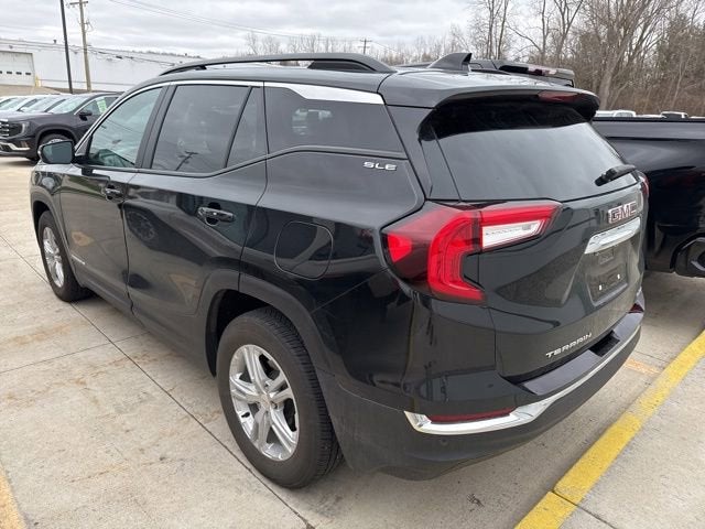 2023 GMC Terrain SLE