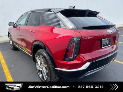 2025 Cadillac OPTIQ Luxury 1