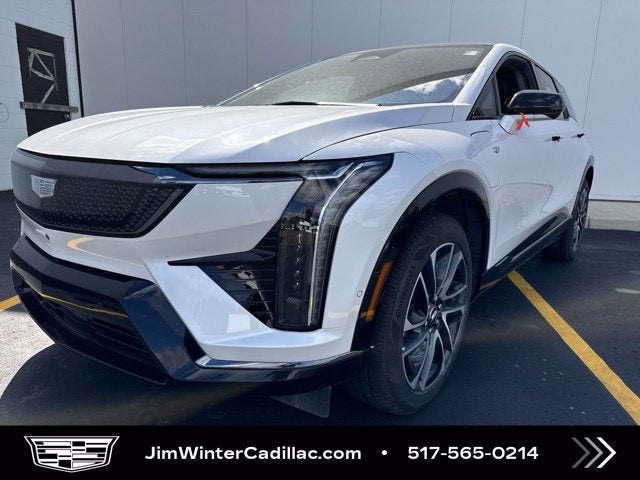 Used 2025 Cadillac OPTIQ Sport 1 with VIN 3GYK3EMRXSS116513 for sale in Jackson, MI