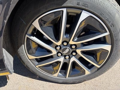 2025 Cadillac OPTIQ Sport 2