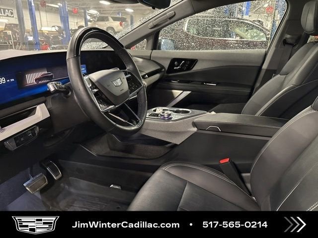 2025 Cadillac OPTIQ Sport 2