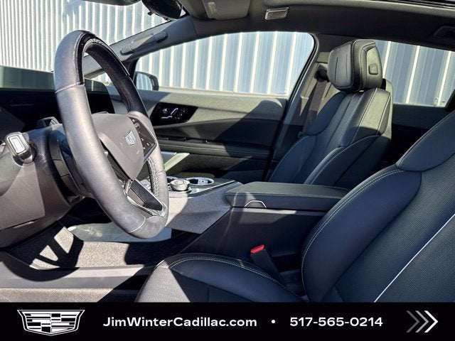 2025 Cadillac OPTIQ Sport 2