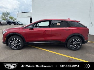 2025 Cadillac OPTIQ Sport 2