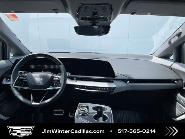 2025 Cadillac OPTIQ Sport 2