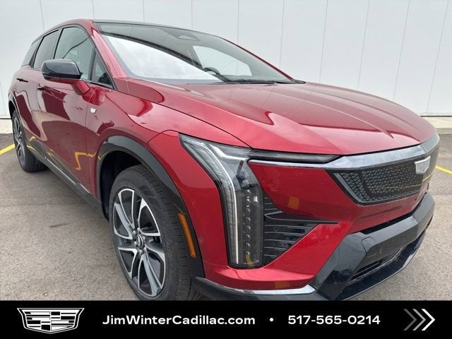 2025 Cadillac OPTIQ Sport 2