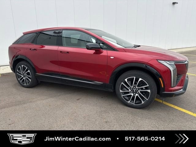 2025 Cadillac OPTIQ Sport 2