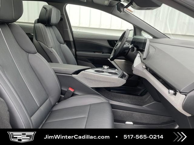 2025 Cadillac OPTIQ Sport 2