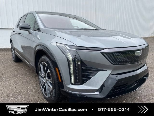 2025 Cadillac OPTIQ Sport 2