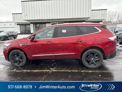 2023 Buick Enclave Essence