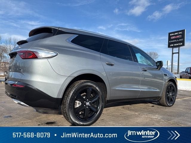 2024 Buick Enclave Essence