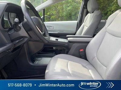 2025 Toyota Sienna XLE
