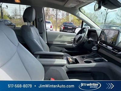 2024 Toyota Sienna XLE