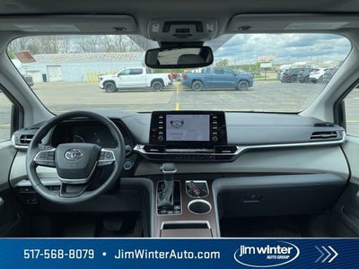 2024 Toyota Sienna XLE