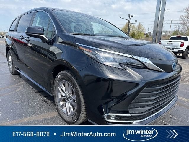 2024 Toyota Sienna XLE