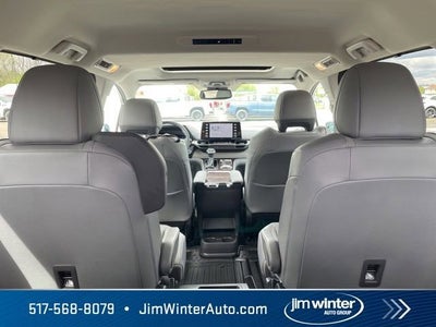 2024 Toyota Sienna XLE