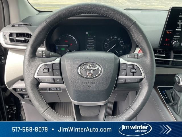 2024 Toyota Sienna XLE